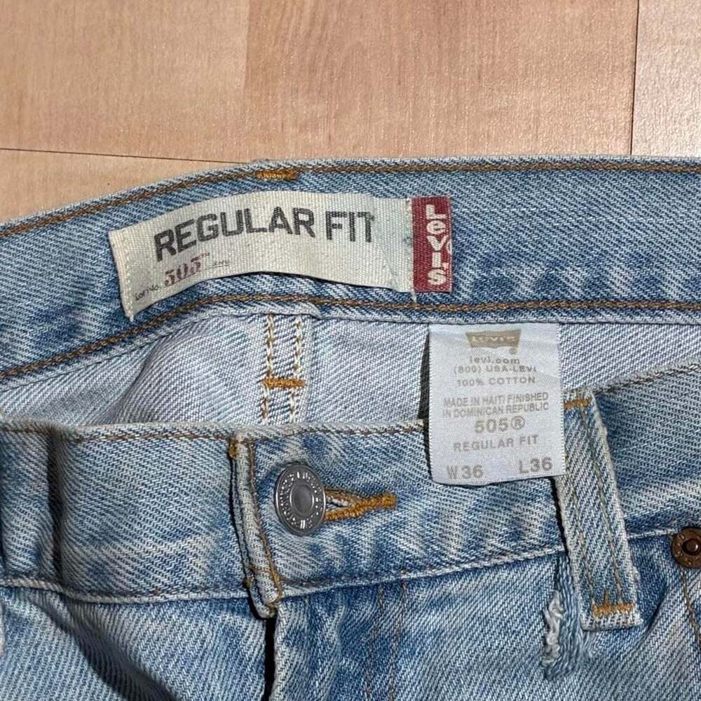 Levi's 505 Regular Fit Light Wash Jeans W36 L36